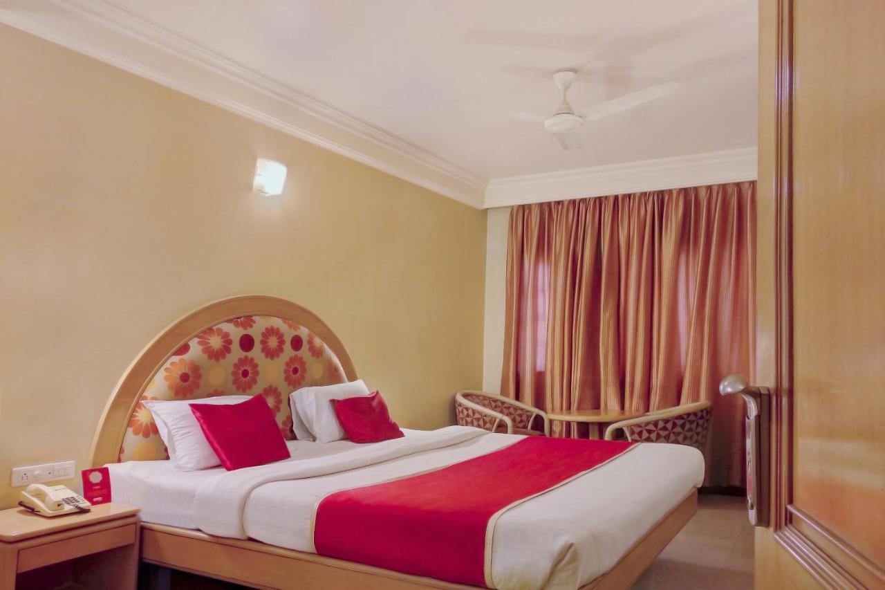 Capital O 333 Hotel Crystal Homes Bangalore Exterior foto