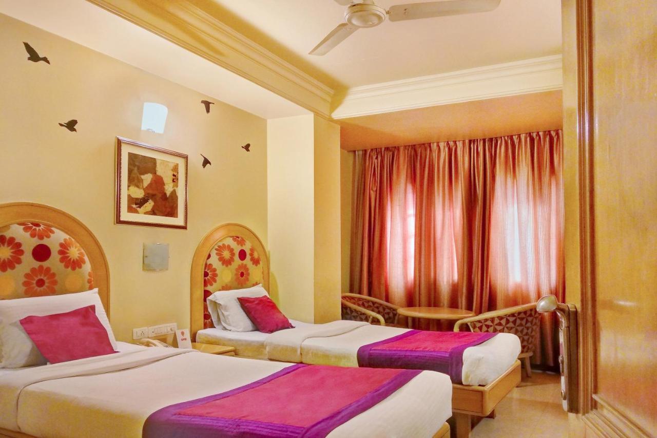 Capital O 333 Hotel Crystal Homes Bangalore Exterior foto