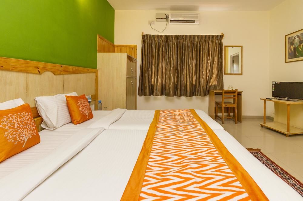 Capital O 333 Hotel Crystal Homes Bangalore Exterior foto