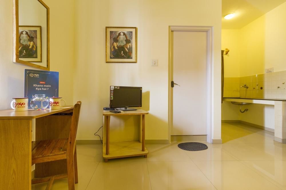 Capital O 333 Hotel Crystal Homes Bangalore Exterior foto